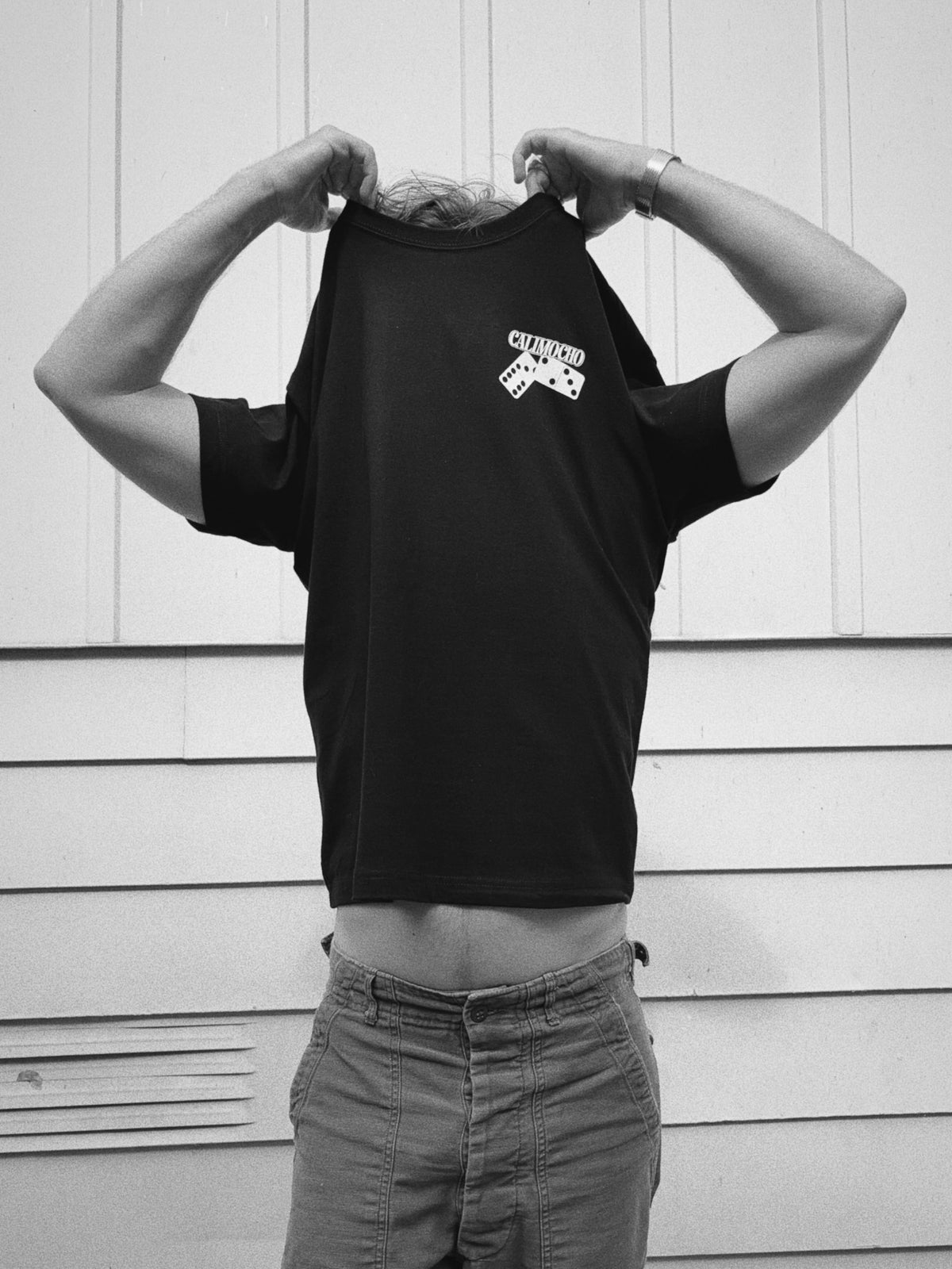 BLACK DOMINO TEE